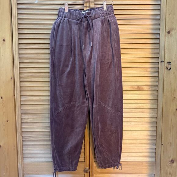Urban Outfitters Pants - Urban Outfitters Brown Joggers size small